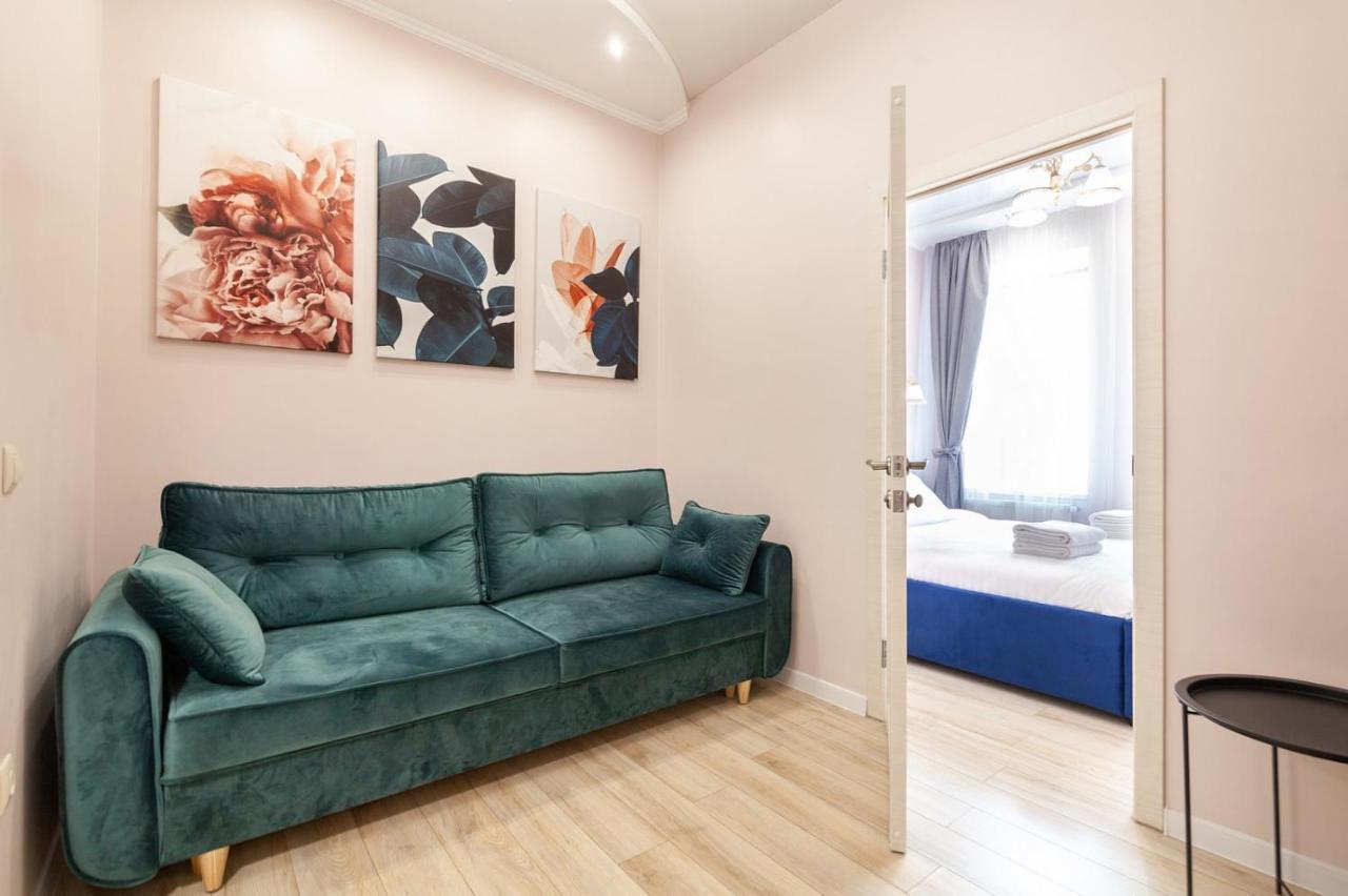 Avangard Magnus Apartment ลวีฟ ภายนอก รูปภาพ